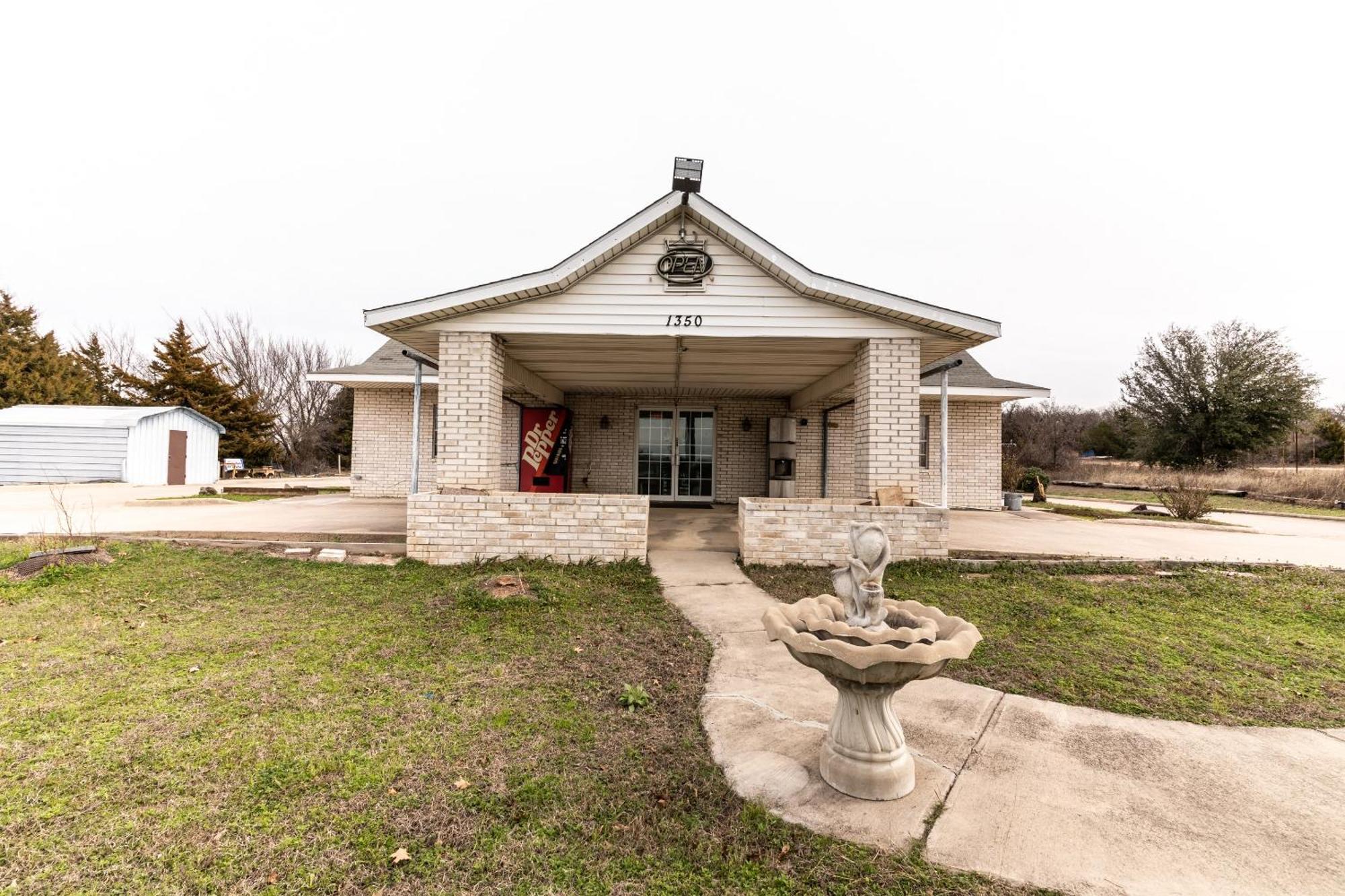 Oyo Hotel Decatur Tx Hwy 287 Northwest Exterior foto